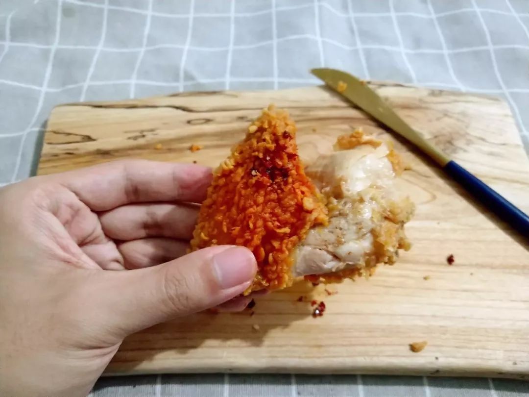 肯德基也懂陕西特产了？新品油泼辣子脆皮鸡测评