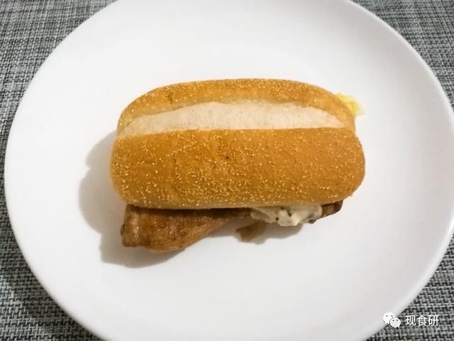 麦当劳大受欢迎的汉堡，原味板烧鸡腿堡测评
