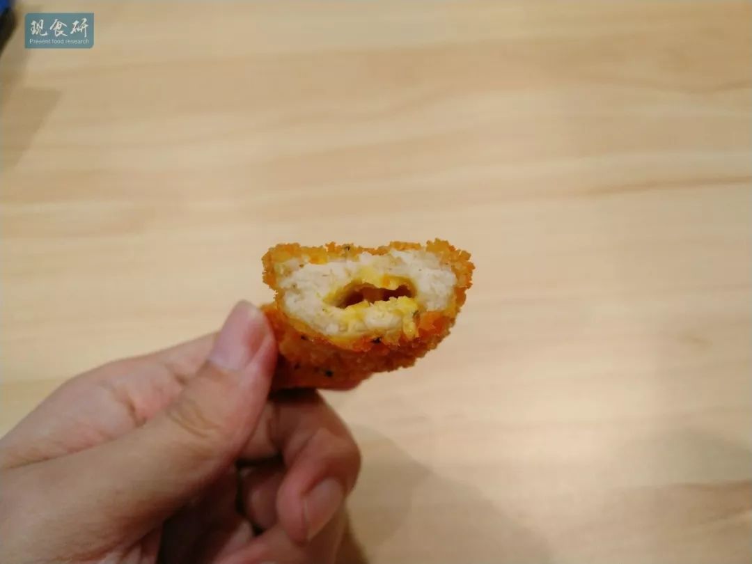 不要在鸡条里塞些奇怪的东西啊！汉堡王新品咸蛋黄夹心霸王鸡条测评