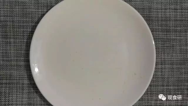外皮酥脆馅料香甜软糯的小恶魔 肯德基红豆派测评