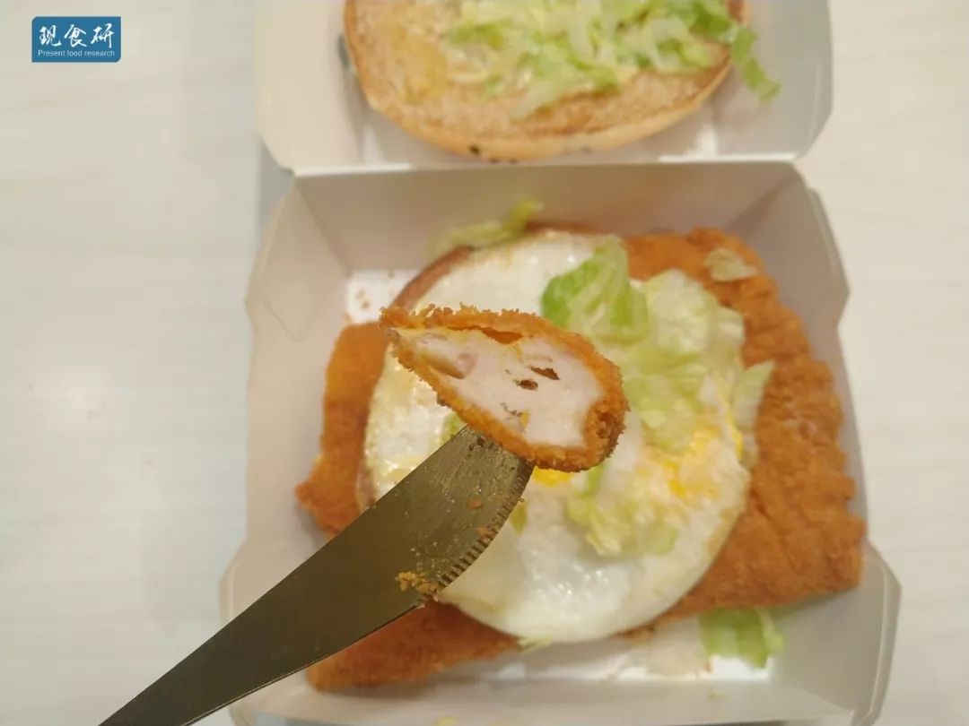 麦当劳新品测评，听起来似乎很柔弱的金枝玉叶堡味道如何？