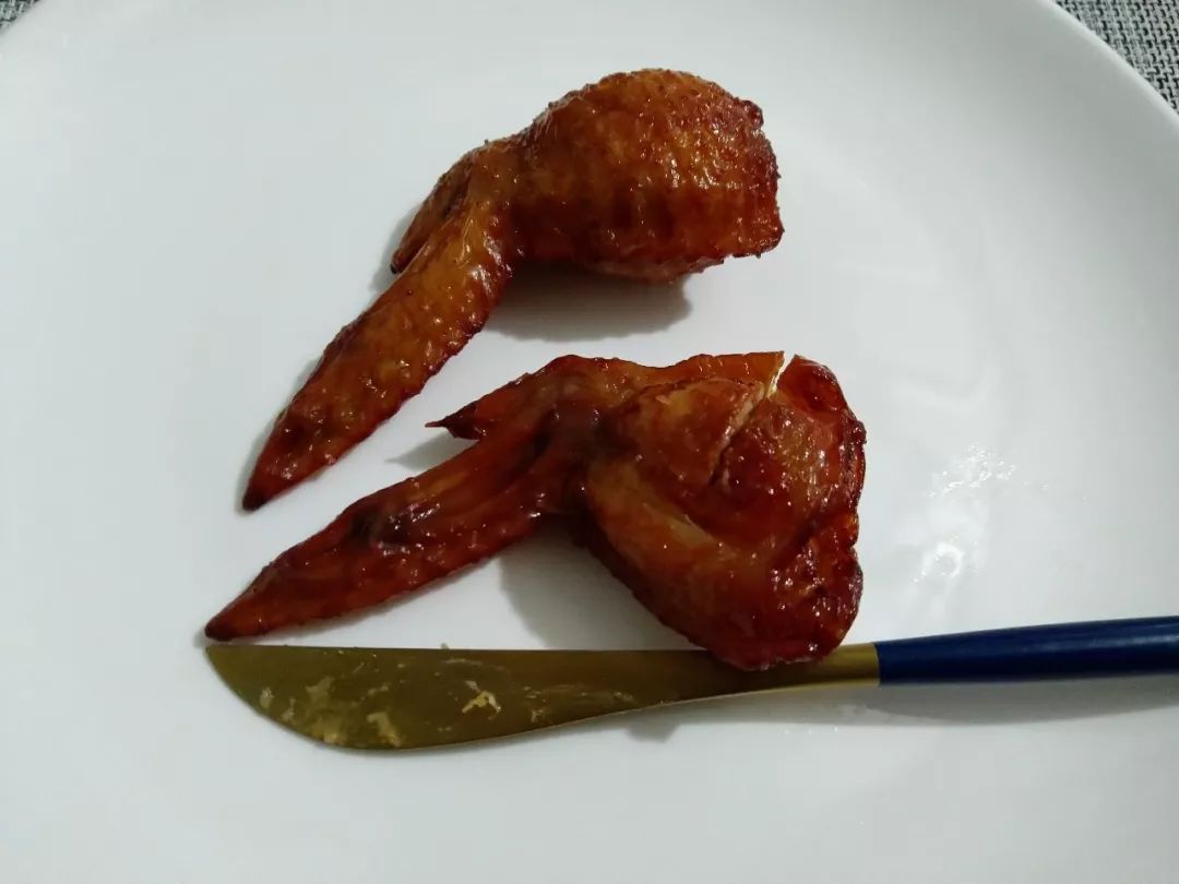 肯德基鸡翅包饭好吃么？肯德基珍宝糯米翅测评
