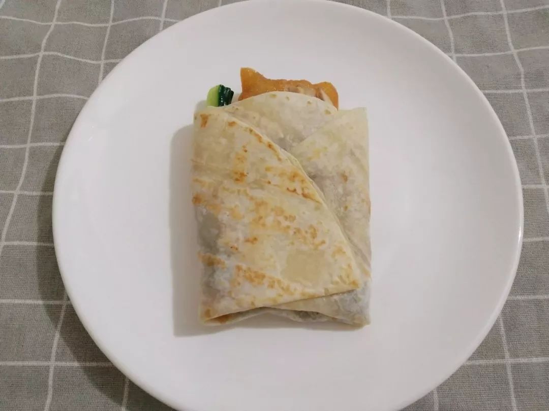 中餐馆子肯德基？肯德基早餐新品大饼卷万物测评