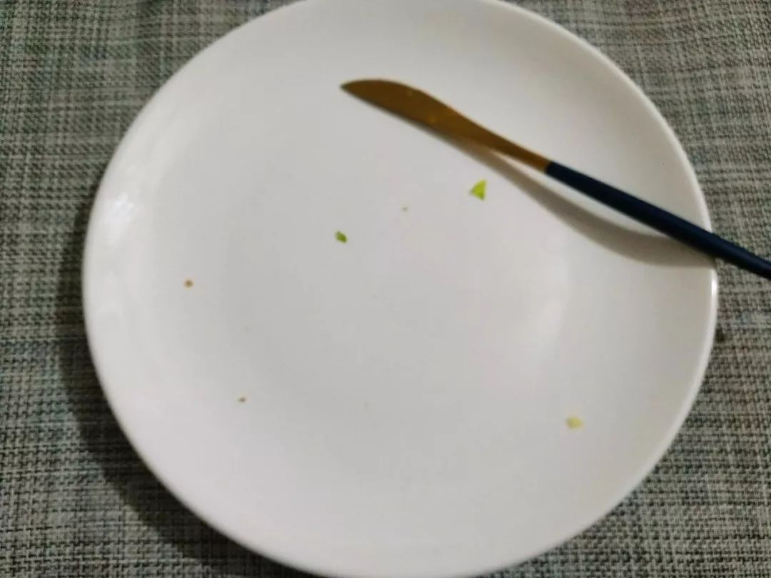 10元的牛肉汉堡，华莱士牛气冲天堡味道如何?