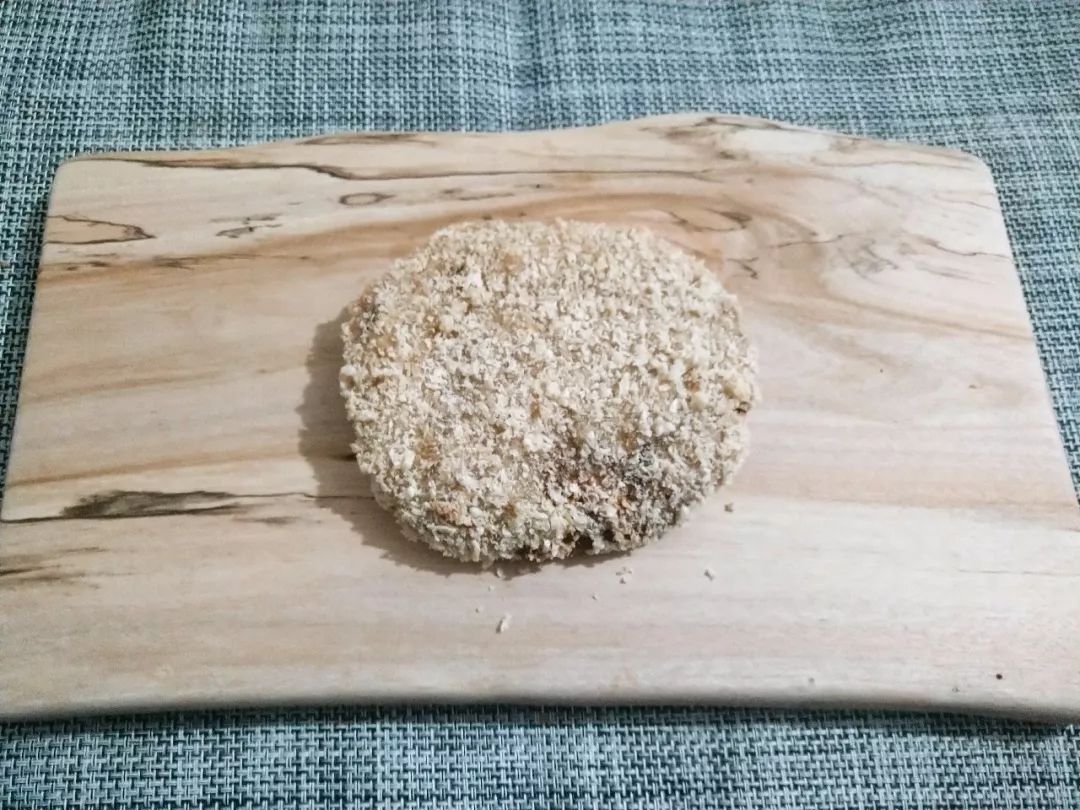 吃完会被飞碟带走哦（大误），华莱士飞碟牛肉酥测评