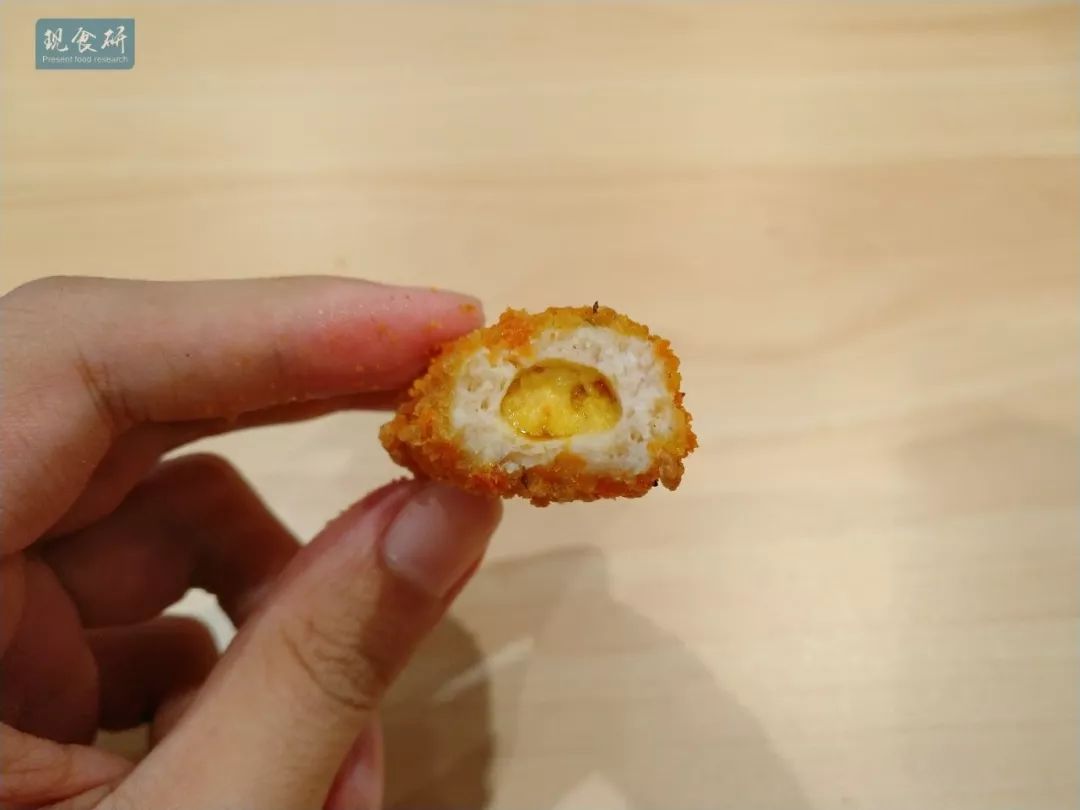 不要在鸡条里塞些奇怪的东西啊！汉堡王新品咸蛋黄夹心霸王鸡条测评