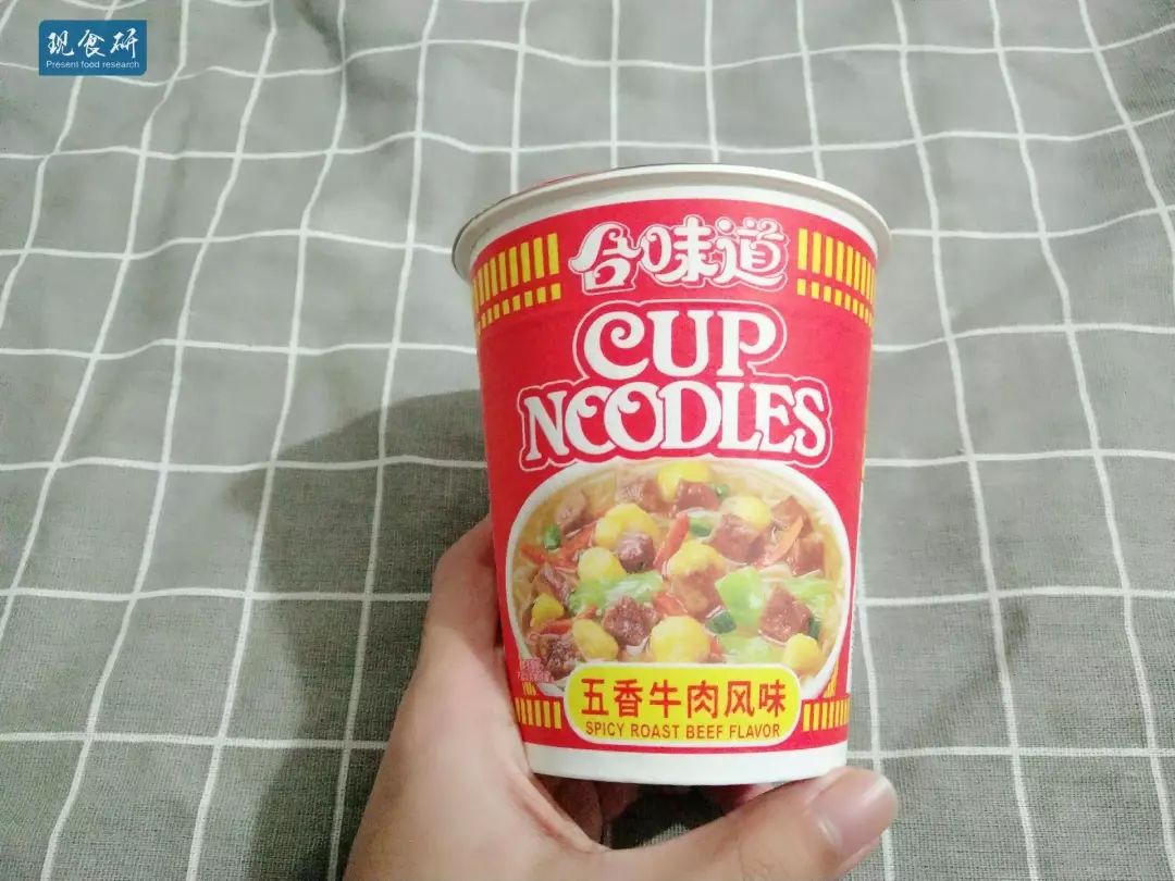 比普通方便面更方便的方便面，合味道意大利、五香牛肉口味测评