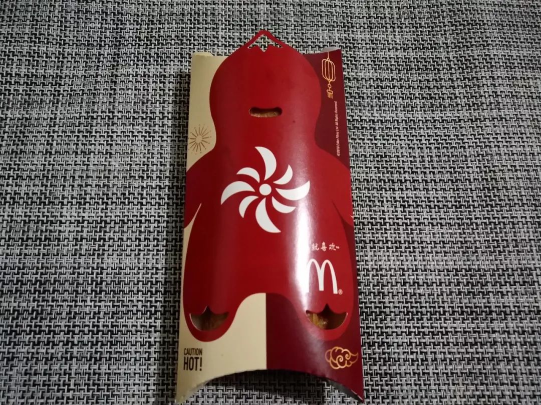 满口都是豆沙却吃不到双皮奶，麦当劳红豆双皮奶派测评