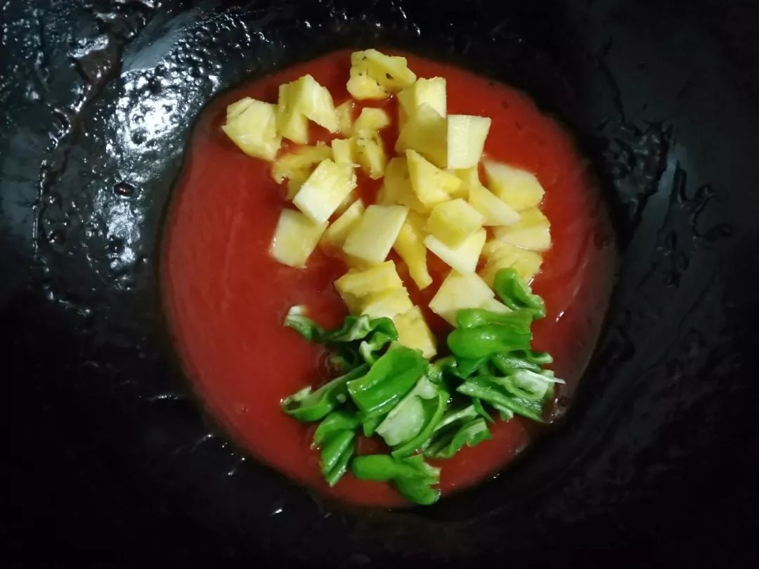 初夏，胃口格外好，我的菠萝咕咾肉可带劲啦