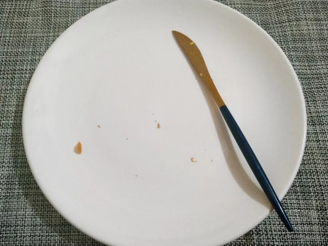 一次摄入四个炒蛋的感受，想起了蒸50个蛋黃的黑暗料理