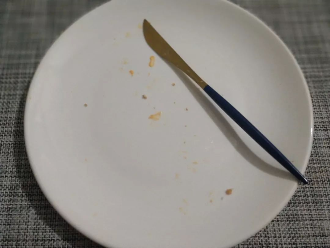 含有朗姆酒儿童不宜的汉堡，新品朗姆芝士烤鸡堡测评