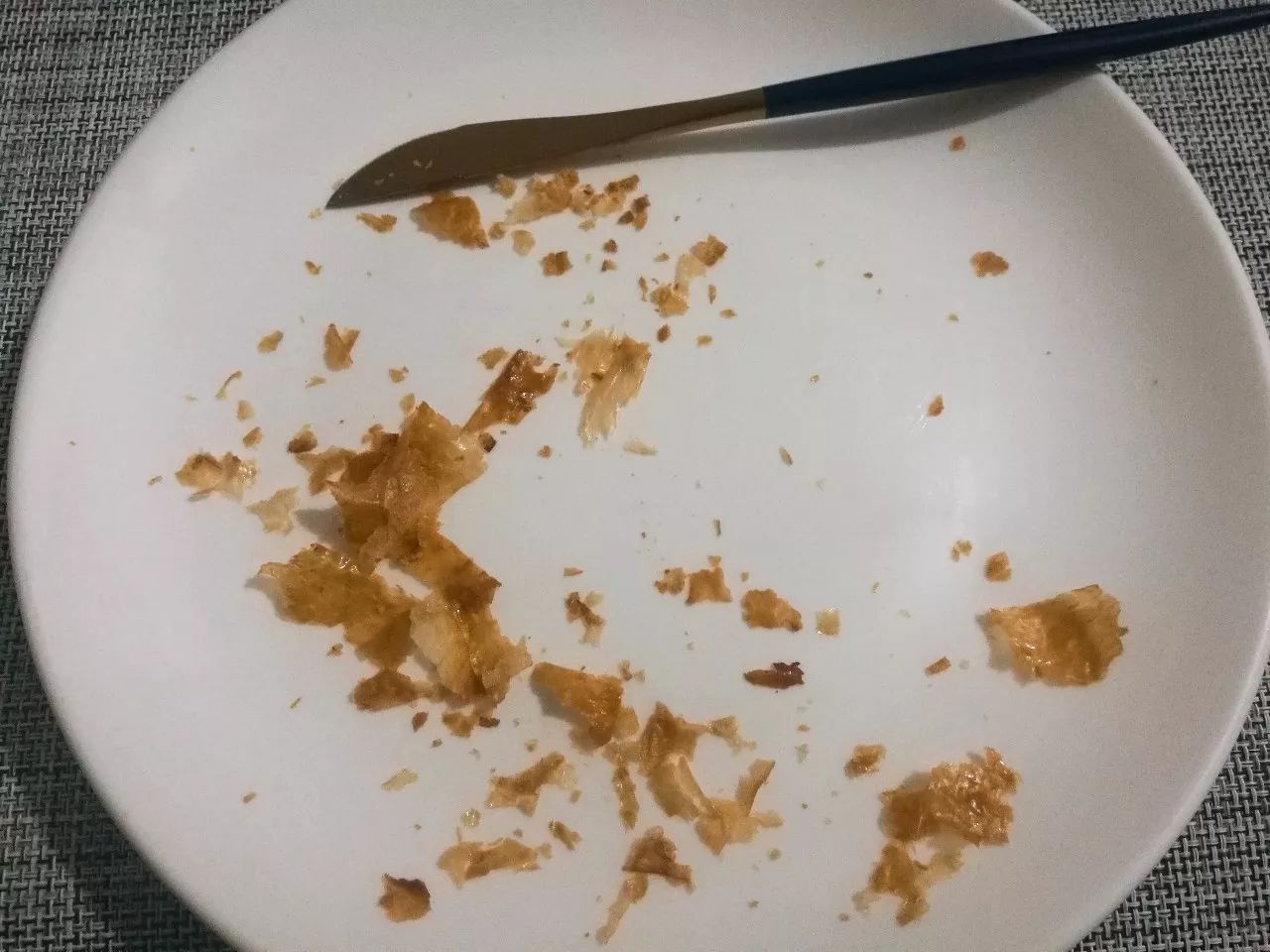 颜值虽低味道却很不错，星巴克火腿芝士可颂测评