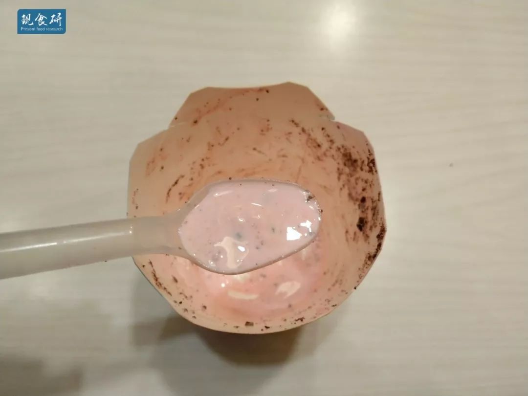 老夫的少女心...碎了，麦当劳樱花味麦旋风测评