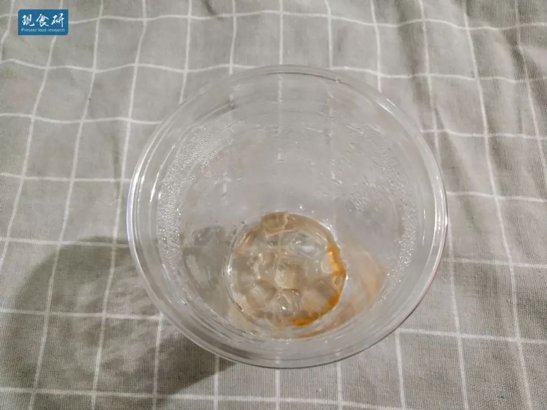 竟比麦叔叔和汉堡王的西柚饮都好喝，华莱士西柚泡泡果饮测评
