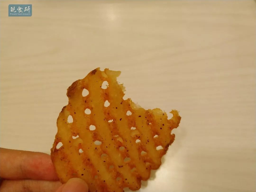 试吃，麦当劳本月唯一的新品：脆薯格味道如何？
