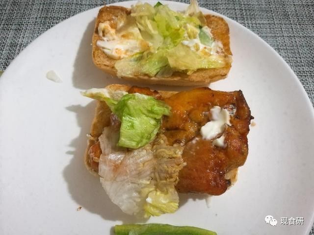 辣，鸡腿堡：肯德基新奥尔良烤鸡腿堡测评